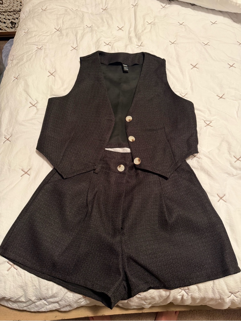 Men Suits & Blazers Subcategory Classification